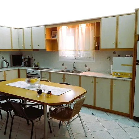 Menelais Holiday home *