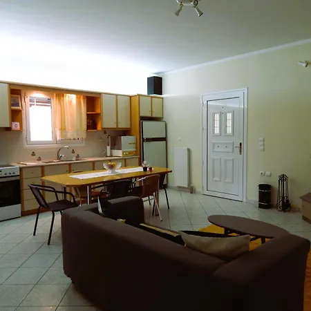 Menelais Holiday home *