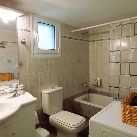 Holiday home Menelais *